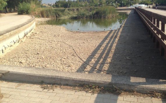 Το πάρκο Τρίτση “διψάει” και εκπέμπει SOS.